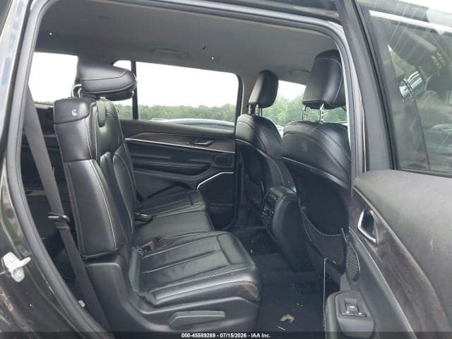 2022 JEEP GRAND CHEROKEE L LIMITED 4X4 8