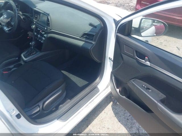 2019 HYUNDAI ELANTRA VALUE EDITION 5