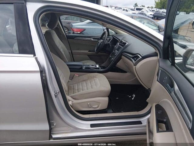 2017 FORD FUSION SE 5