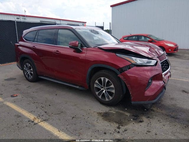 2020 TOYOTA HIGHLANDER XLE - 1