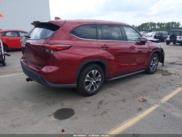 2020 TOYOTA HIGHLANDER XLE 4