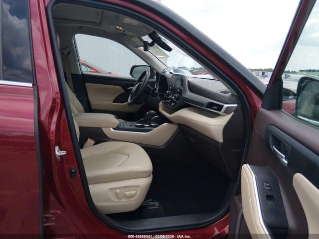 2020 TOYOTA HIGHLANDER XLE 5
