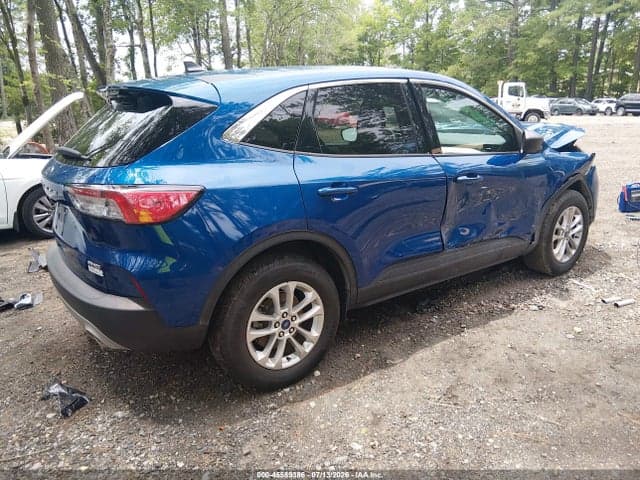 2022 FORD ESCAPE SE 4