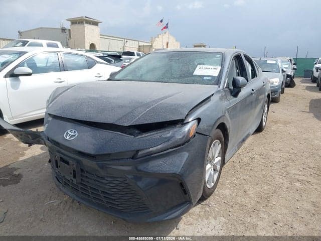2026 TOYOTA CAMRY LE 2