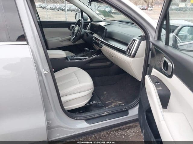 2024 KIA SORENTO S 5
