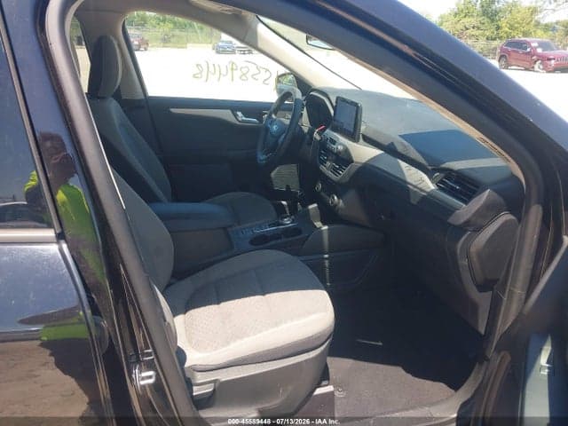 2020 FORD ESCAPE SE 5
