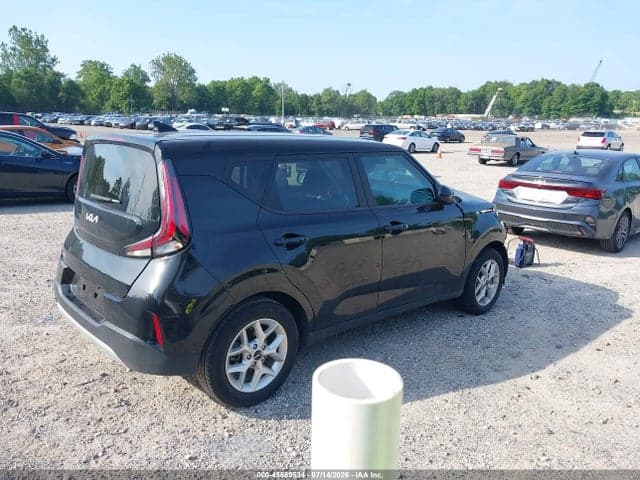 2025 KIA SOUL LX 4