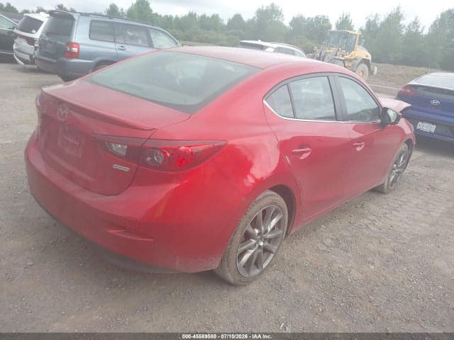 2018 MAZDA MAZDA3 TOURING 4