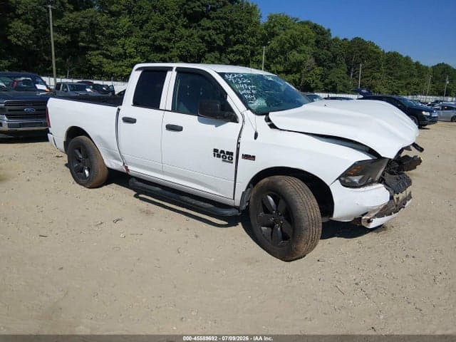 2019 RAM 1500 CLASSIC EXPRESS 4X2 6'4 BOX 1