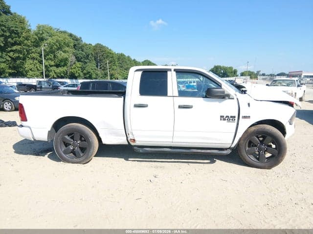 2019 RAM 1500 CLASSIC EXPRESS 4X2 6'4 BOX 14