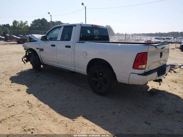 2019 RAM 1500 CLASSIC EXPRESS 4X2 6'4 BOX 3