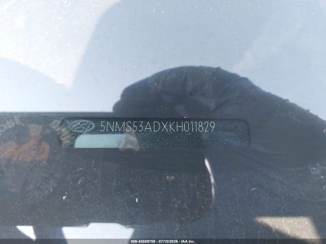 2019 HYUNDAI SANTA FE ULTIMATE 9