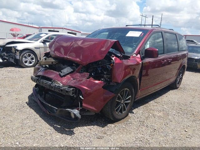 2019 DODGE GRAND CARAVAN GT 2