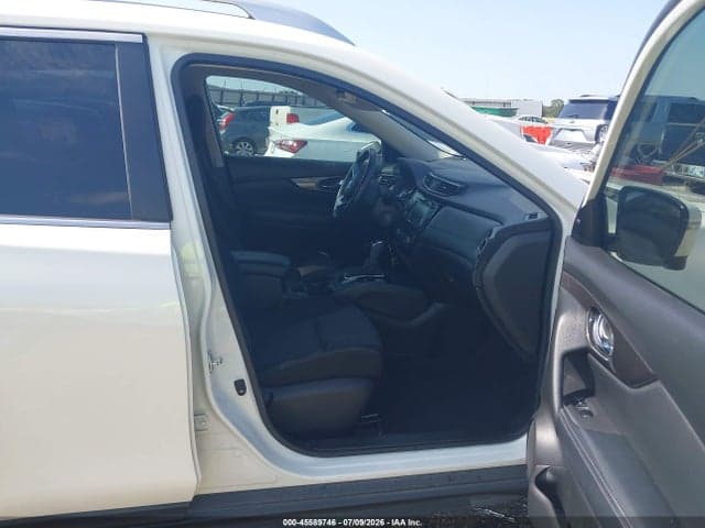 2019 NISSAN ROGUE SV 5