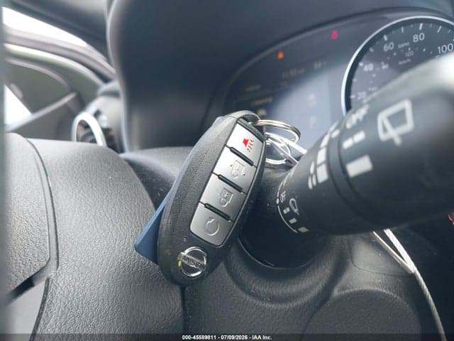 2021 NISSAN KICKS SR XTRONIC CVT 11