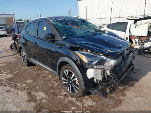 2019 NISSAN KICKS SR 1