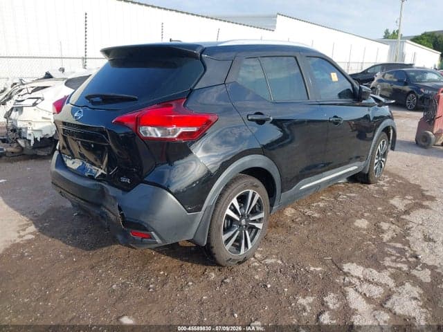 2019 NISSAN KICKS SR 4