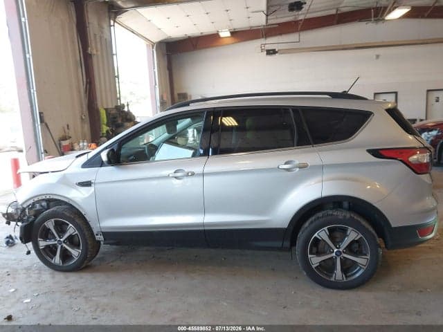 2018 FORD ESCAPE SEL 14