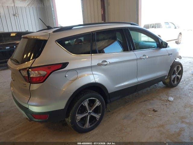 2018 FORD ESCAPE SEL 4