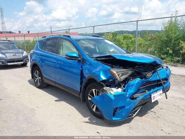 2018 TOYOTA RAV4 XLE 1