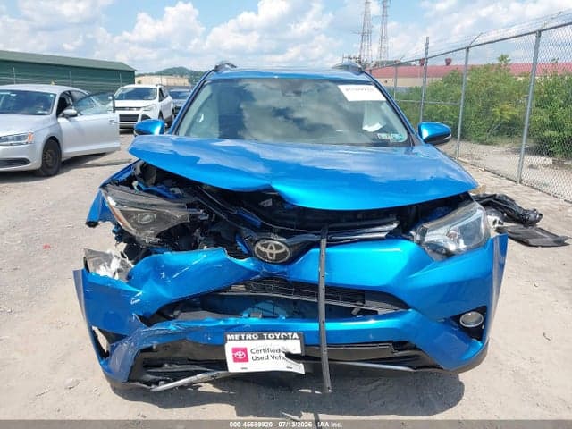 2018 TOYOTA RAV4 XLE 12