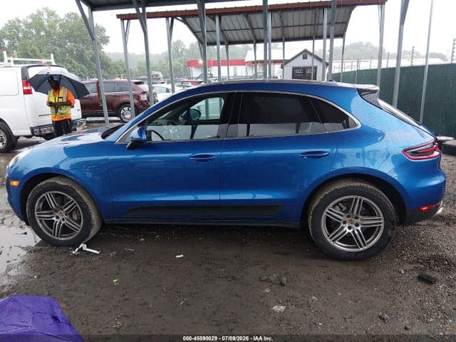 2017 PORSCHE MACAN S 14