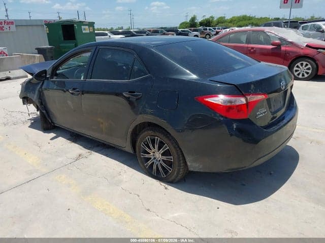 2017 TOYOTA COROLLA LE 3