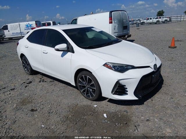 2017 TOYOTA COROLLA SE - 1
