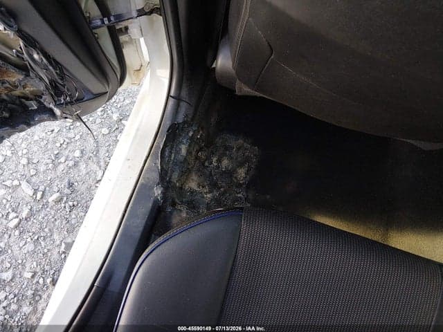 2017 TOYOTA COROLLA SE 13