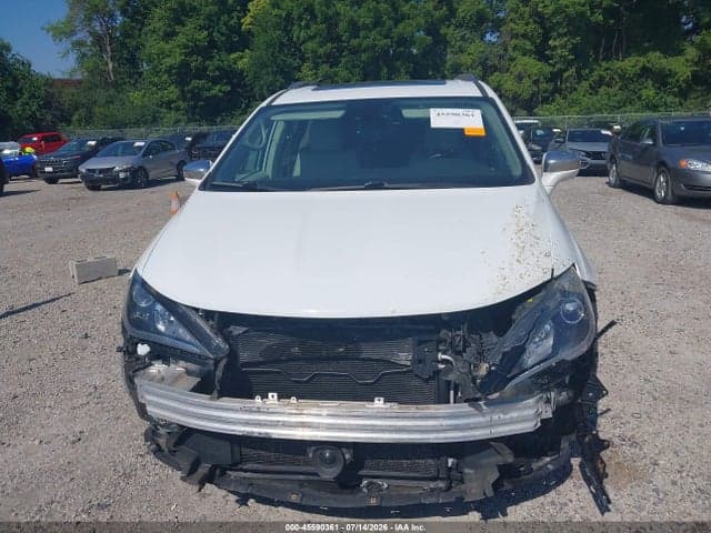 2018 CHRYSLER PACIFICA LIMITED 6