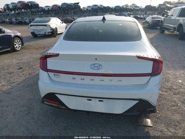 2020 HYUNDAI SONATA SEL 16