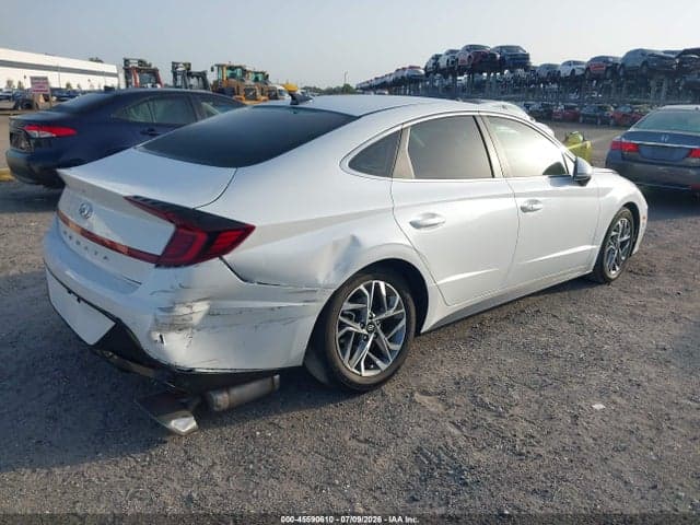 2020 HYUNDAI SONATA SEL 4