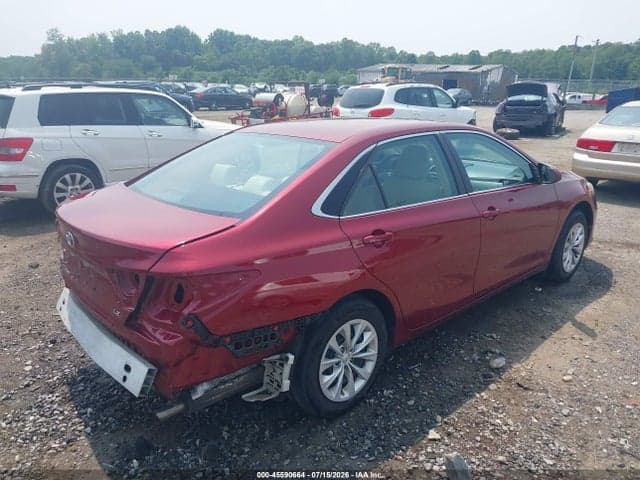 2017 TOYOTA CAMRY LE 4