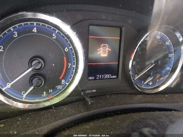2018 TOYOTA COROLLA LE 7