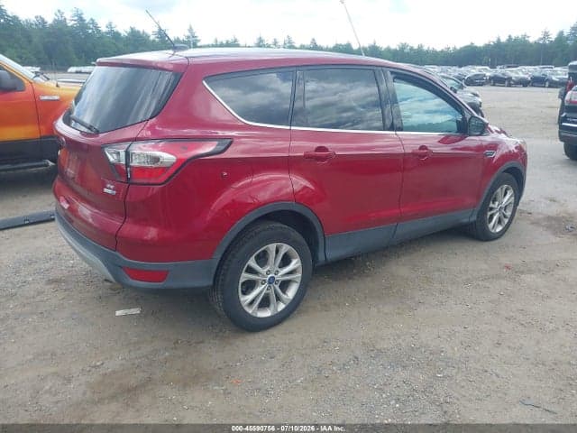 2017 FORD ESCAPE SE 4