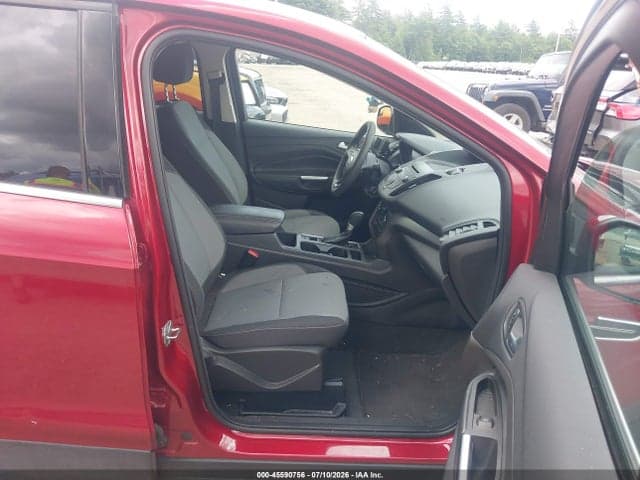 2017 FORD ESCAPE SE 5
