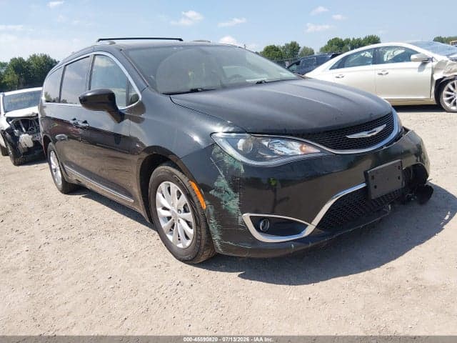 2018 CHRYSLER PACIFICA TOURING L 1