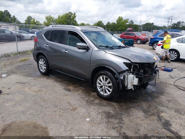 2017 NISSAN ROGUE SV - 1