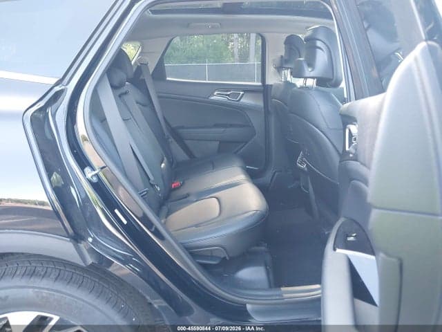 2025 KIA SPORTAGE EX 8