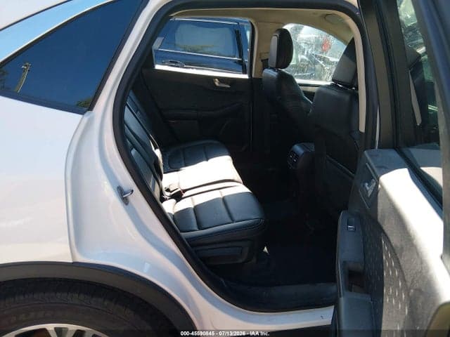 2020 FORD ESCAPE SEL 8