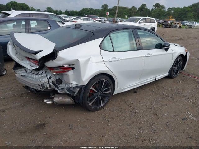 2020 TOYOTA CAMRY XSE AWD 4