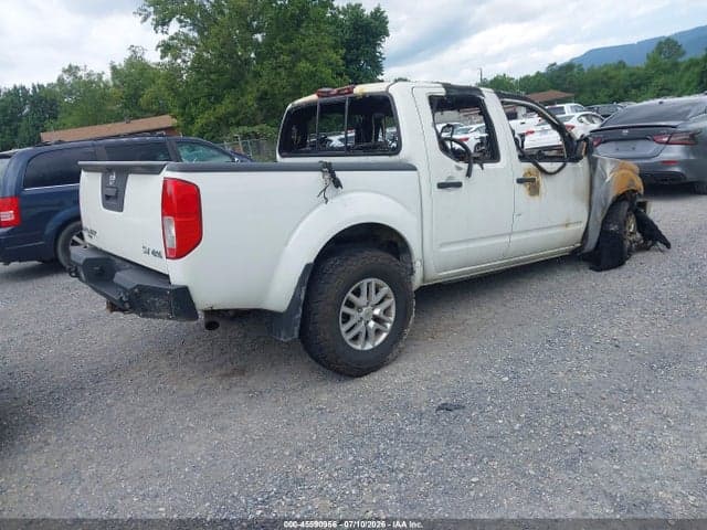 2017 NISSAN FRONTIER SV 4