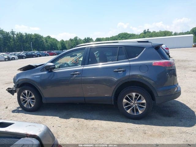 2018 TOYOTA RAV4 HYBRID XLE 15