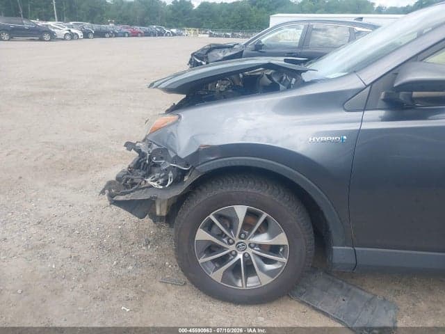 2018 TOYOTA RAV4 HYBRID XLE 18
