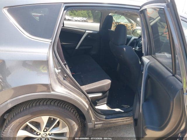 2018 TOYOTA RAV4 HYBRID XLE 8