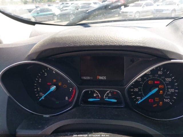 2017 FORD ESCAPE SE 7