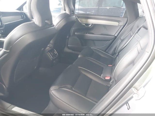 2020 VOLVO S90 T6 R-DESIGN 8