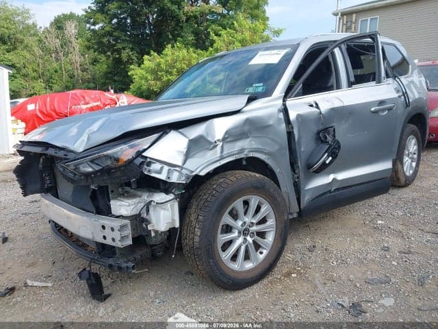 2024 TOYOTA GRAND HIGHLANDER XLE 2