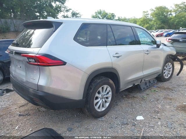 2024 TOYOTA GRAND HIGHLANDER XLE 4