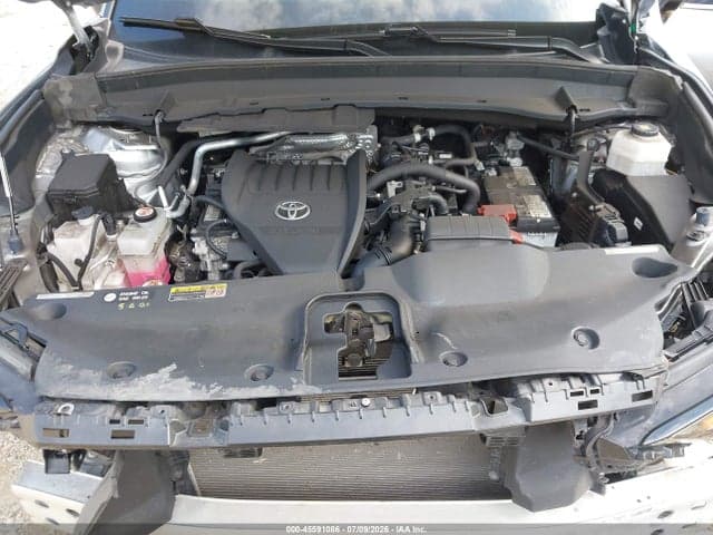 2024 TOYOTA GRAND HIGHLANDER XLE 10